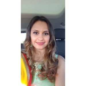 Meet your Posher, Saloni